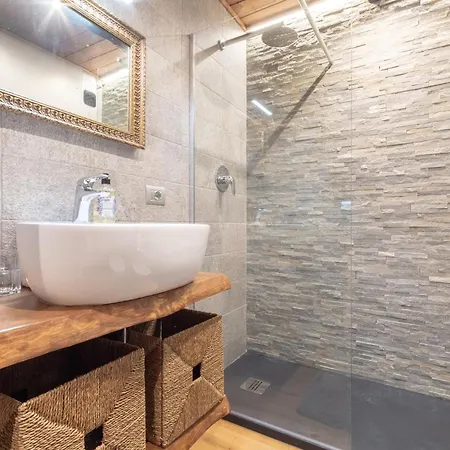 Bilocale Vicino Al Cretaz Con Posto Auto - As28