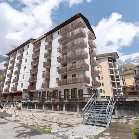 Bilocale Vicino Al Cretaz Con Posto Auto - As28 Apartment